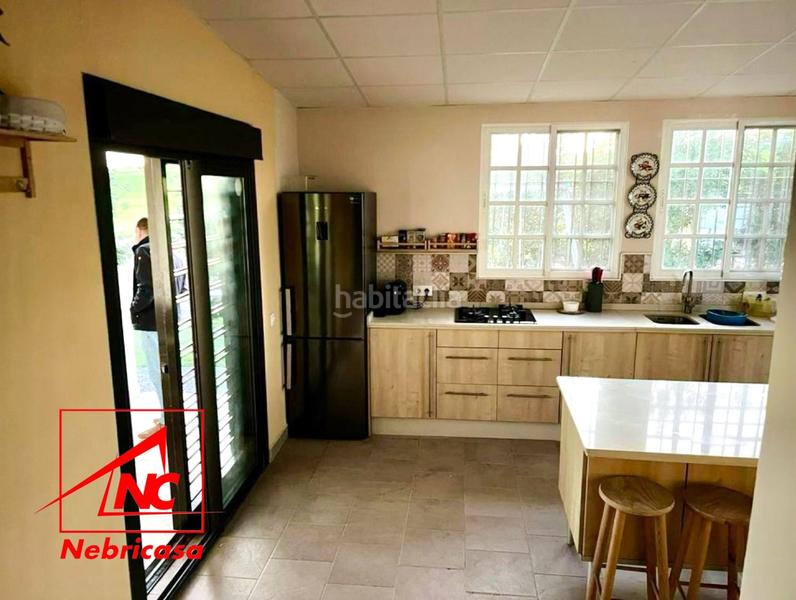 Foto 1681cebf-7091-47b6-8389-29477682c18b. Masia amb piscina a Lebrija