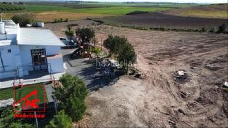 Foto 4dad7090-417b-4291-8e16-1df5e78bbbf0. Masia amb piscina a Lebrija