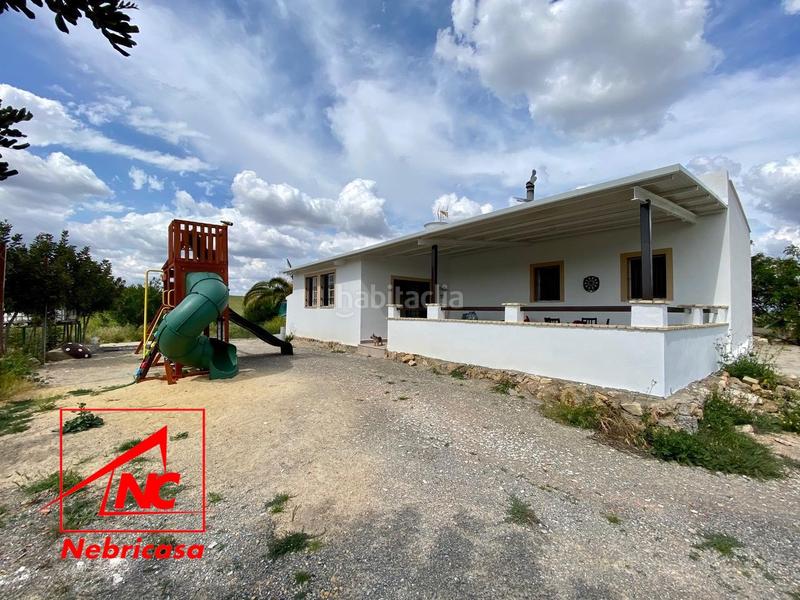 Foto 853e1218-9d13-43b1-a214-09f22e1e2709. Masia amb piscina a Lebrija