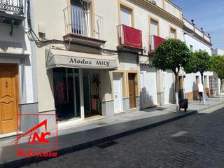 Local Comercial a Cabezas de San Juan (Las). Gran oportunidad de inversión!! os presentamos este local comerc