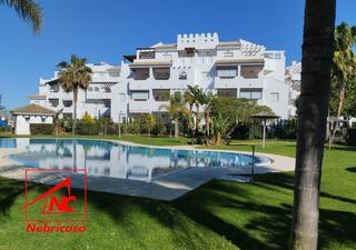 Pis a Aguadulce - Almadraba - Punta Candor. Vivienda en almudena grandepunta candoresta propiedad está ubica