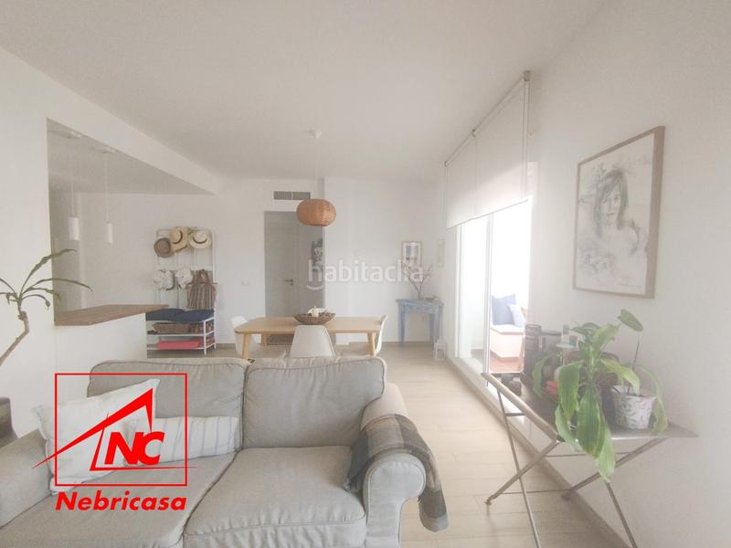 Foto b8a443d6-c4c5-4090-803a-e9fc8d08aa88. Appartamento con riscaldamento parcheggio piscina in Chipiona