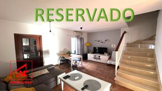 Dúplex a Lebrija. Dúplex en venta con patio y cochera  zona bulevar. comodidad y b
