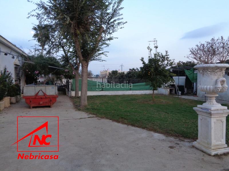 Foto 98f6404c-0fbd-4445-985c-403d583aec37. Casa parcela de 2.307 m con dos viviendas y múltiples opcionesgran oportunidad para vivir, invertir o combinar vivienda y negocio.parce en Sanlúcar de Barrameda