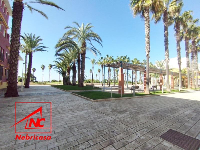 Foto 52c947fd-ea81-4f70-b75d-845682eb7f9e. Locale commerciale in Las Tres Piedras - Costa Ballena Chipiona