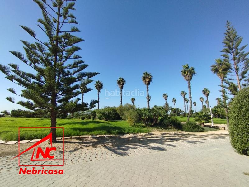 Foto 722923c6-4f80-4629-9da6-1ec51748a765. Locale commerciale in Las Tres Piedras - Costa Ballena Chipiona