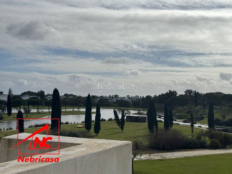 Foto 61ac4ba5-7851-426d-8432-d7eb5a6c2f76. Attico con riscaldamento parcheggio piscina in Las Tres Piedras - Costa Ballena Chipiona