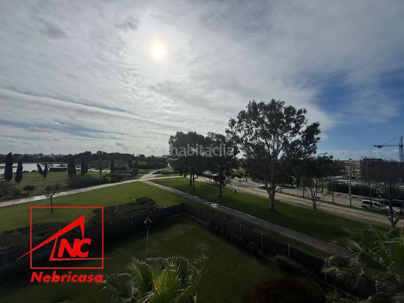 Foto dfa0dd14-f0f1-4442-8f45-ae755915f858. Attico con riscaldamento parcheggio piscina in Las Tres Piedras - Costa Ballena Chipiona