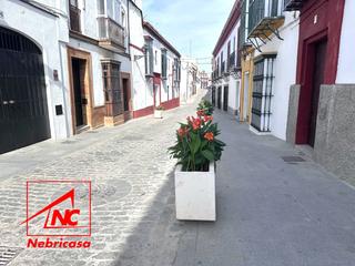 Etagenwohnung in Lebrija. Piso reformado en el centro de lebrija.presentamos esta magnífic