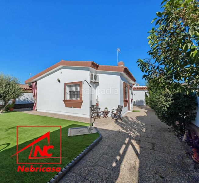 Foto 53c0ff99-1a81-4a5c-84d7-ed7ca6890c07. Chalet with pool in La Jara Sanlúcar de Barrameda