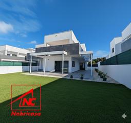 Chalet in Martín Miguel. Chalet independiente de nueva construcción, ubicada en martín mi