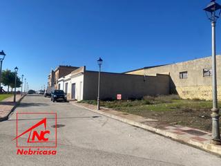 Terreny residencial a Cabezas de San Juan (Las). Solar urbano de 120 m  ubicado en la zona de la avda. pablo igle