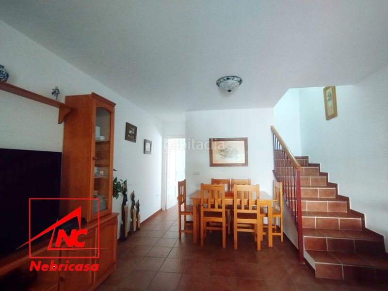 Foto 89b13bba-2fad-4601-8401-b3d9d9de830a. Casa aparellada amb aparcament piscina a Costa Ballena - Largo norte Rota