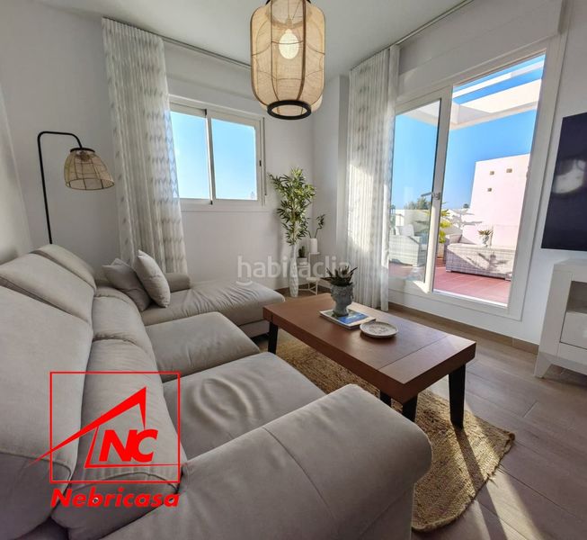 Foto d1c03aa6-4b37-45f8-a09b-3fbacca4201a. Àtic amb aparcament piscina a Las Tres Piedras - Costa Ballena Chipiona