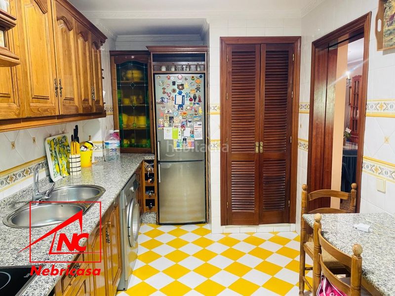 Foto a6b356ff-f424-4c12-b237-0d2a41c99c8b. House in Cabezas de San Juan (Las)