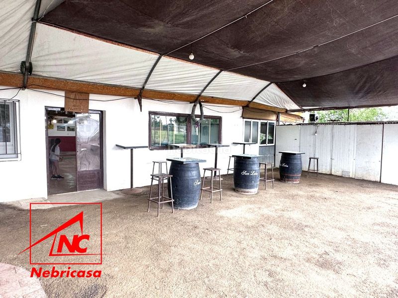 Foto 08fb84fd-45ec-4ee6-8fb0-2ebc3a70e838. Masia amb aparcament piscina a Lebrija