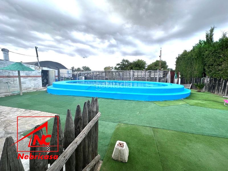 Foto 640b3c02-6c3a-4fb1-9e67-116d8df66cb0. Masia amb aparcament piscina a Lebrija