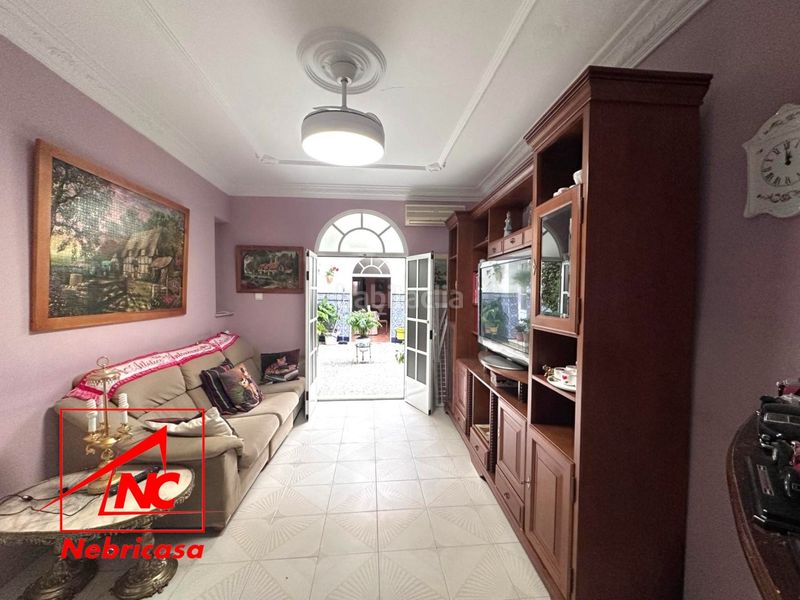 Foto 895be5a4-6d53-49ea-a2d1-e768b5d8b853. Casa amb aparcament a Lebrija