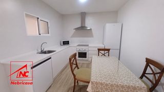 Haus in Cuervo de Sevilla (El). Vivienda en planta baja situada a escasos metros del centro, con
