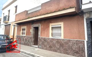 Casa a Cuervo de Sevilla (El). Casa en planta baja con gran potencial en zona el gamooportunida