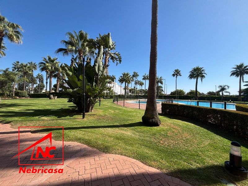 Foto 2a82869d-1015-498c-9304-31a0f3125b09. Pis amb aparcament piscina a Costa Ballena Golf Rota