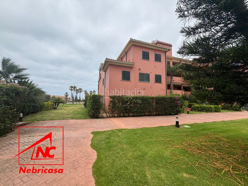 Foto 2def4c50-0717-4f83-a7bc-1b768e4c03a5. Pis amb aparcament piscina a Costa Ballena Golf Rota