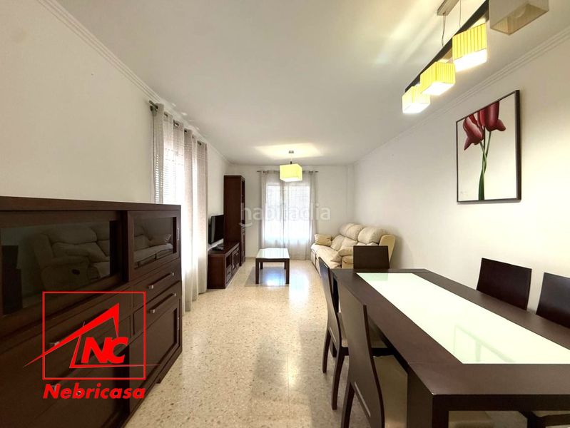 Foto 4ee6088a-8751-4a8f-9346-a65cd8b6f4d9. Casa amb aparcament a Lebrija