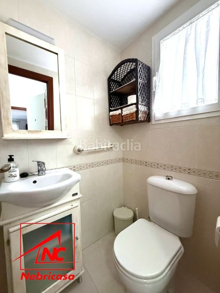 Foto d6bbe2f8-8b4b-4f6f-8771-6cd9b5d7e2a3. Casa amb aparcament a Lebrija