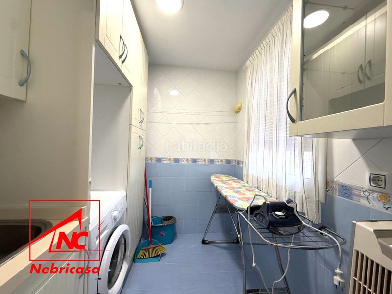 Foto e2863950-3f7f-4079-986d-bc8b2d7ab076. Casa amb aparcament a Lebrija