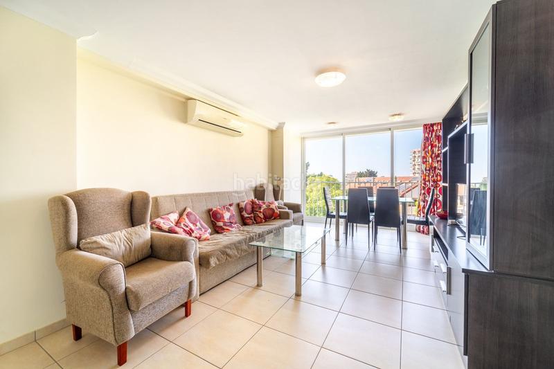 Foto 1095fa94-fcea-44fd-80e9-1ba886590b0e. Lloguer apartament amb piscina a Solymar Benalmádena