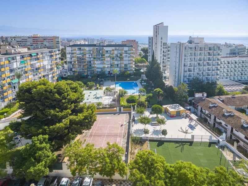 Foto 4288e55d-9a28-4d46-9698-2fcf7b68027a. Lloguer apartament amb piscina a Solymar Benalmádena