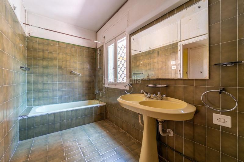 Foto e1546fc6-8bb0-4ada-892a-0d2628fb8db5. Xalet a Playa de los Boliches Fuengirola