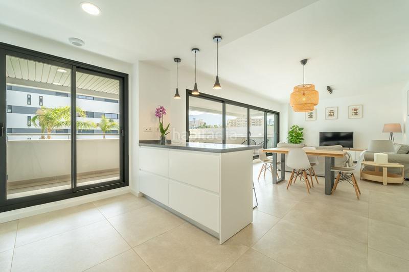 Foto c9415f9c-f543-498d-b51b-167f1ca05390. Location appartement avec parking piscine dans Los Álamos Torremolinos