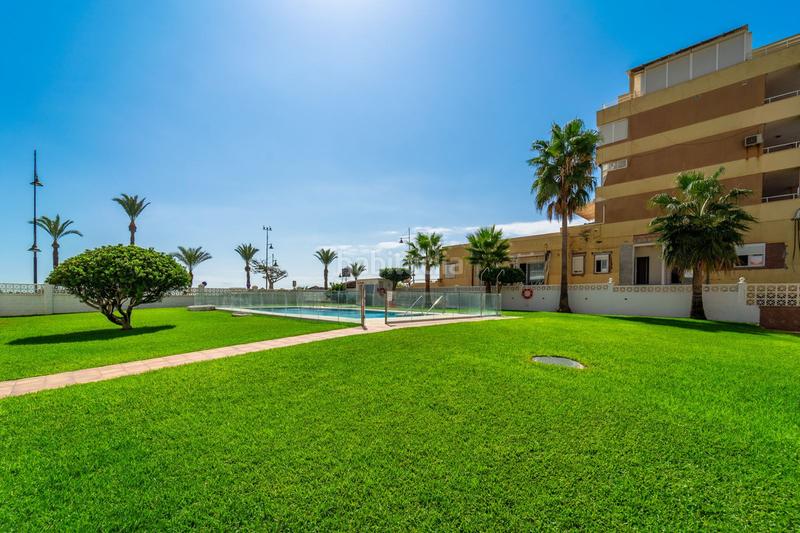 Foto 4f8563b0-2218-45d7-90ab-dfef9fc3f4fb. Affitto piano terra con piscina in Playamar - Benyamina Torremolinos