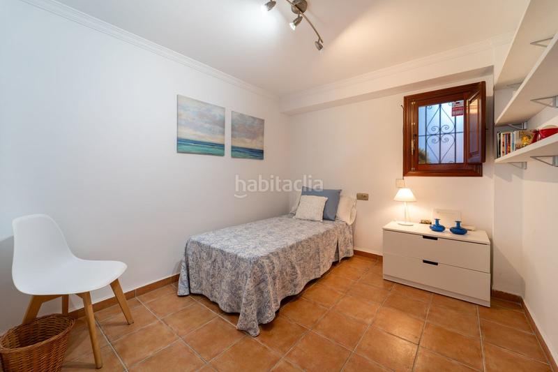 Foto da82dcb8-6e87-4dde-8ff3-f334e1f67b6c. Affitto piano terra con piscina in Playamar - Benyamina Torremolinos