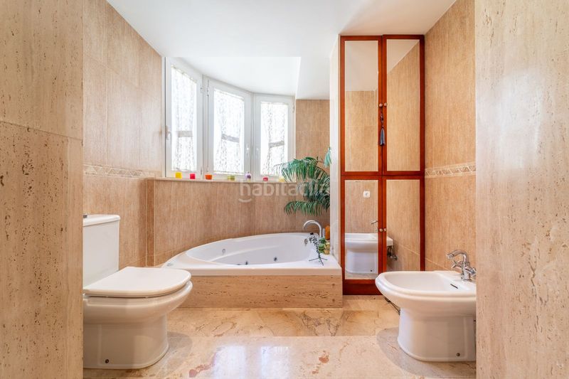 Foto 7f6d0331-485e-421a-a884-810757ae012a. Àtic amb aparcament piscina a Playamar - Benyamina Torremolinos