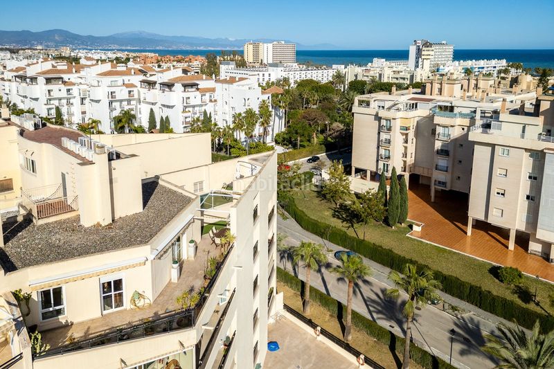 Foto f16104fe-d5c8-4eb2-b137-2a02908bef1f. Àtic amb aparcament piscina a Playamar - Benyamina Torremolinos