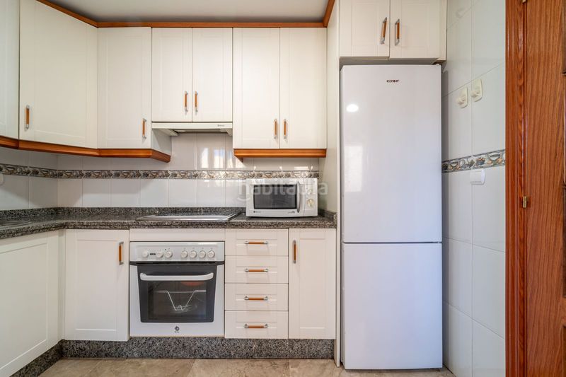 Foto 10e0d044-3d31-482d-b398-2dedde5766fe. Ático en Playamar - Benyamina Torremolinos