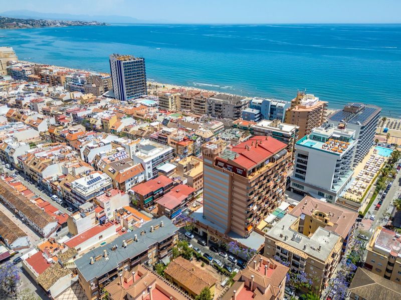 Foto ab8e7d90-fc73-4c75-9bcd-a79d42b044a5. Xalet a Centro ciudad Fuengirola