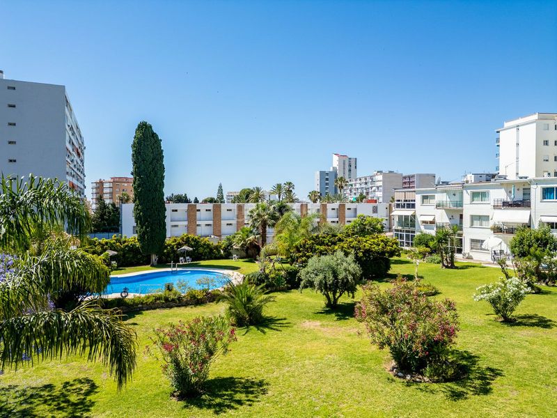 Foto 7f19cd7d-0f9b-4335-b11f-8207d3475896. Estudio en Solymar Benalmádena