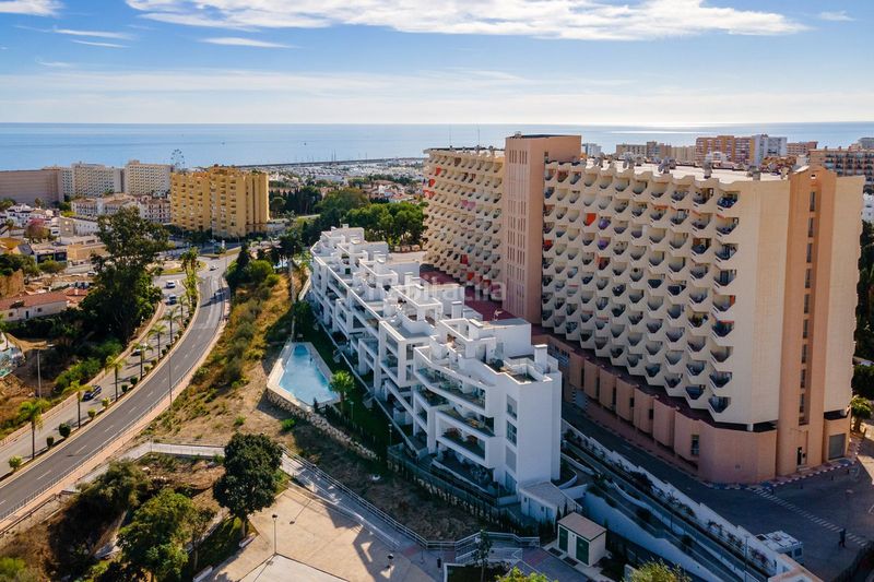 Foto 029625ba-985a-4b53-b920-e1b5ed534884. Apartament amb aparcament piscina a El Pinillo Torremolinos