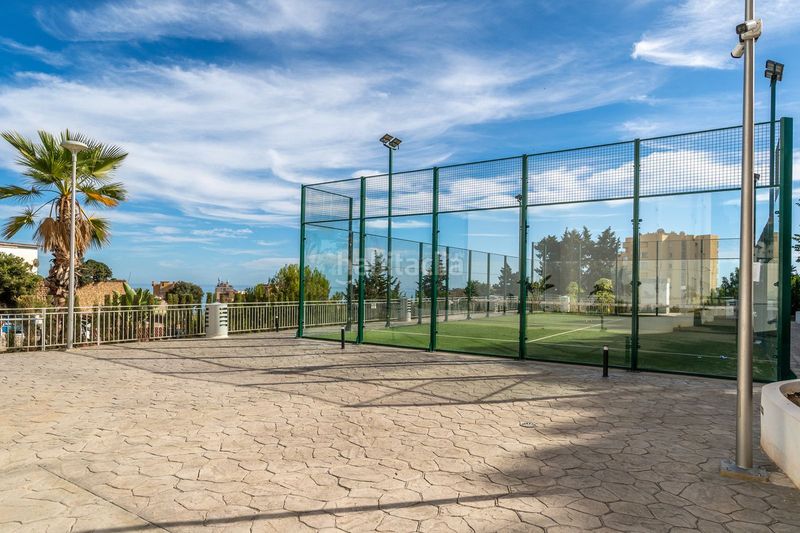 Foto 64ebcb87-263b-4d89-a0f4-d7fd46b3f09d. Apartament amb aparcament piscina a El Pinillo Torremolinos