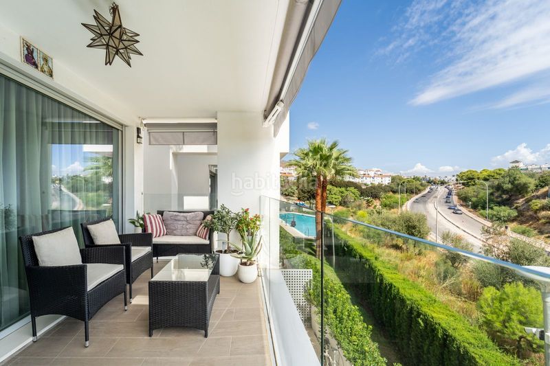 Foto a46bb218-1b1a-49ff-ab5c-99f72eeea146. Apartament amb aparcament piscina a El Pinillo Torremolinos