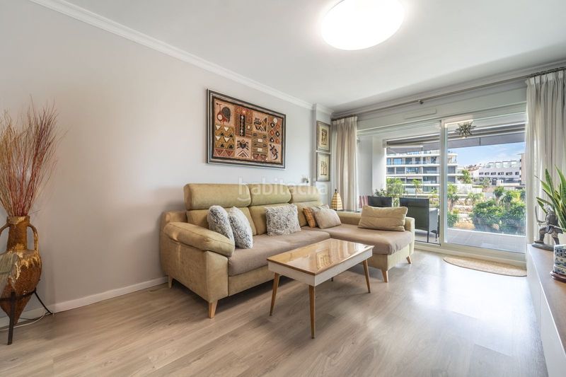 Foto a7c281e4-698f-4da3-9725-f44c161adf33. Apartament amb aparcament piscina a El Pinillo Torremolinos