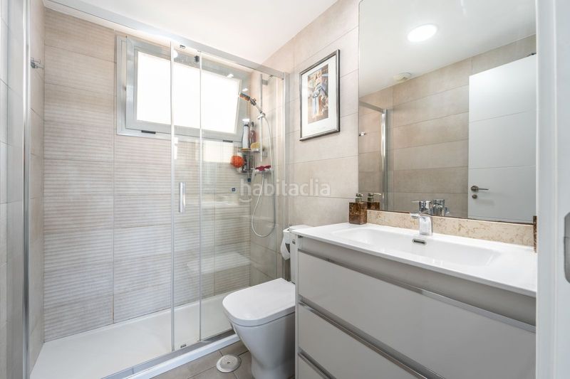 Foto bb357625-f07b-454b-9ade-0d9cf75ac4df. Apartament amb aparcament piscina a El Pinillo Torremolinos