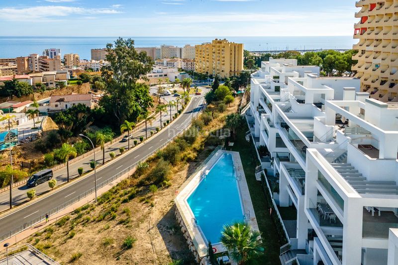 Foto f17f49e7-2b11-448a-9dbd-0de37f7a5db5. Apartament amb aparcament piscina a El Pinillo Torremolinos