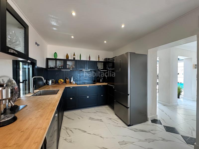 Foto 90b6e100-78d1-47d8-87a9-e569896b485f. Xalet amb calefacció aparcament piscina a Pinos de Alhaurín Alhaurín de la Torre