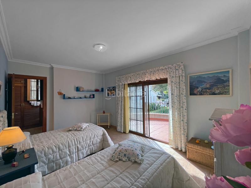 Foto 038c8a11-7009-4a6d-bfa8-5bb43ed2faae. Xalet amb xemeneia calefacció aparcament piscina a Alhaurín de la Torre