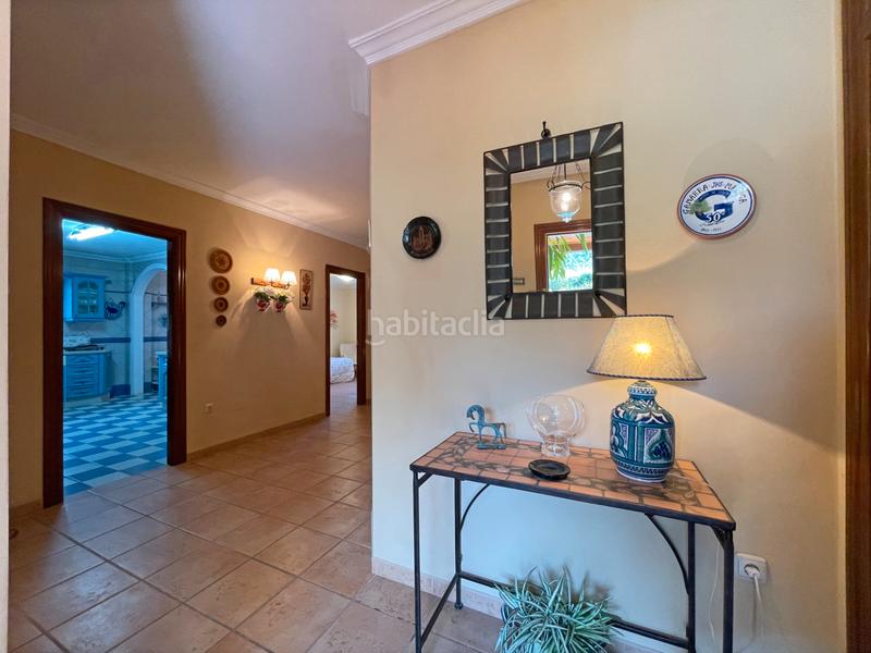 Foto 15dc2ce0-5443-4eb7-89dd-5da67f0fc4db. Xalet amb xemeneia calefacció aparcament piscina a Alhaurín de la Torre