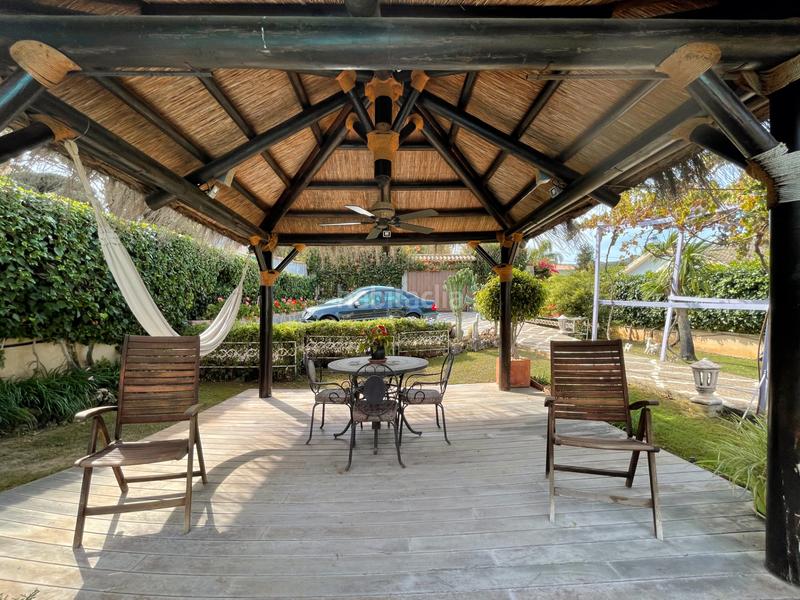 Foto 3afa8c41-4a18-4a7f-9385-c47d06f90baf. Xalet amb xemeneia calefacció aparcament piscina a Alhaurín de la Torre